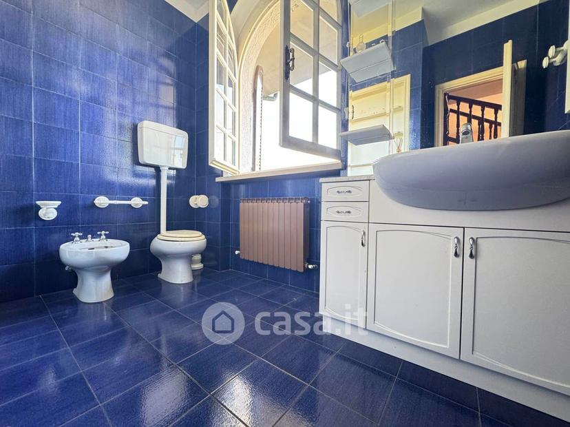 Villa in Via Diego Garoglio 28 — foto 10 di 47