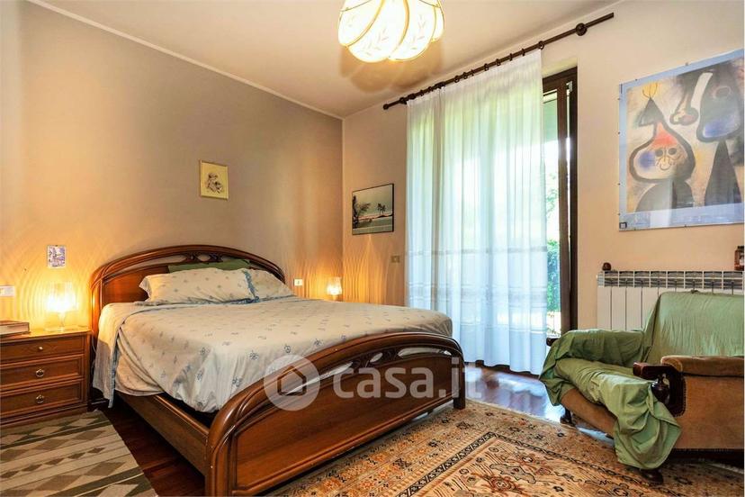 Villa in Via Monte Rosa 33 — foto 11 di 45