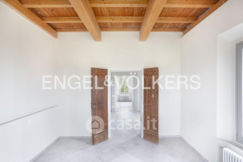 Villa in Via Statale 276 — foto 17 di 40