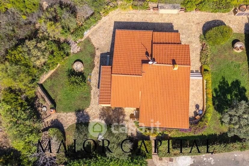 Villa in Via Platamona — foto 25 di 44