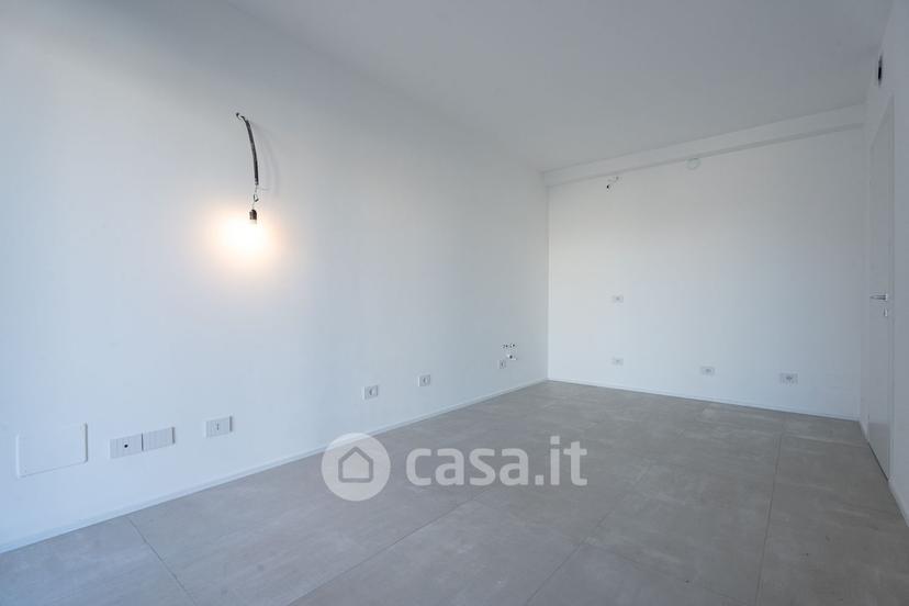 Bilocale in Piazza Roma 68 — foto 15 di 19
