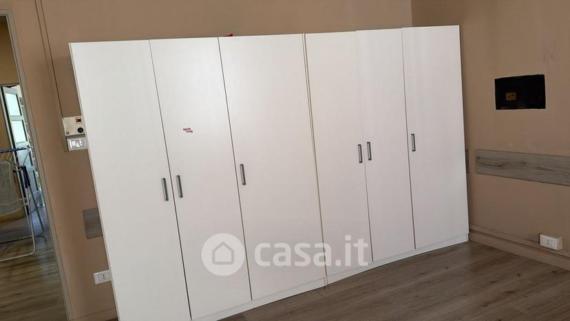 Stanza in Via Gaetano Previati 6 — foto 12 di 34