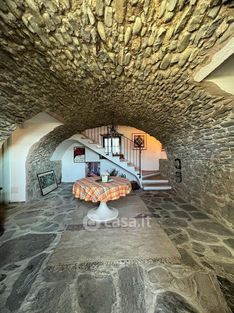 Villa in Strada Provinciale — foto 24 di 42