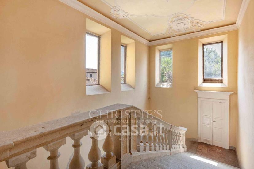 Villa in Via Giuseppe Parini 9 — foto 30 di 35