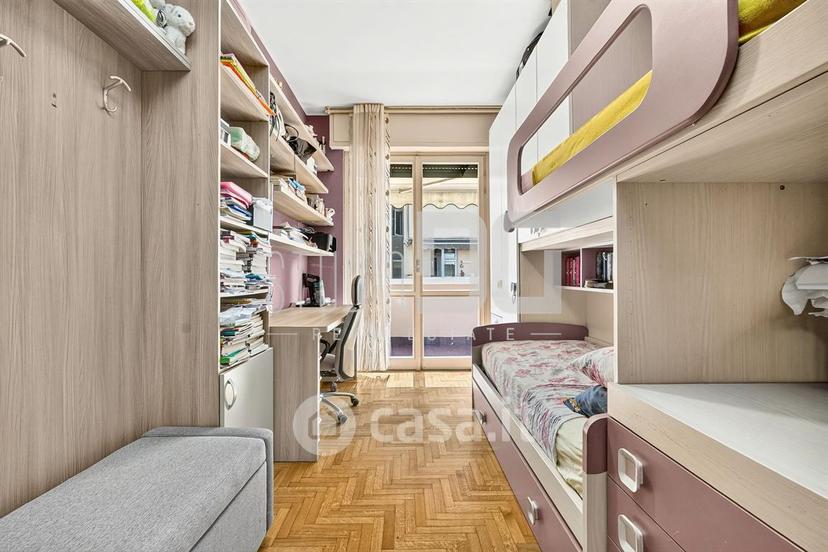 Trilocale in Viale Vittorio Veneto 17 — foto 16 di 19