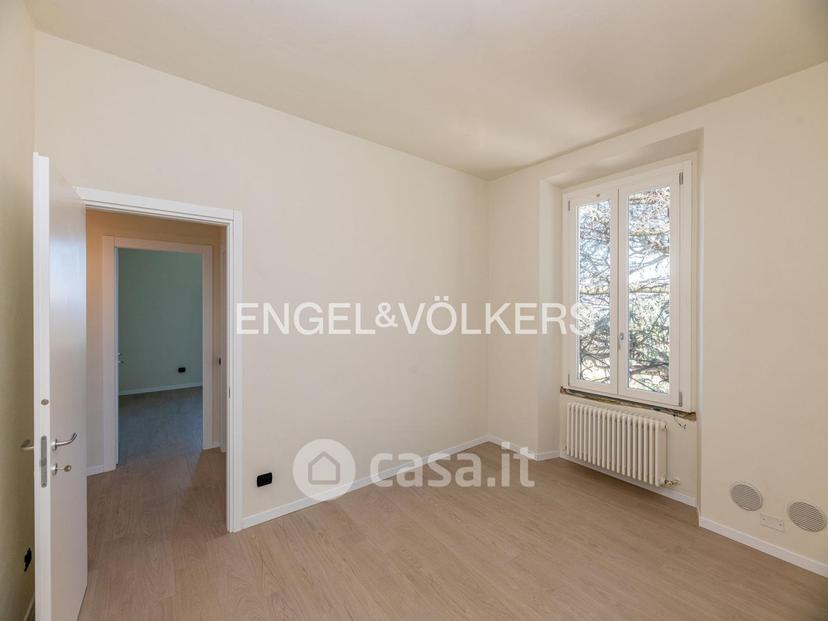 Quadrilocale in Via Cadorna — foto 17 di 17