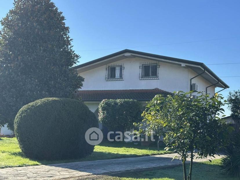 Villa in Via Romana — foto 17 di 40