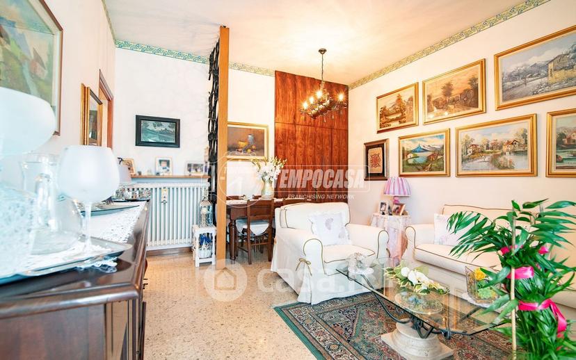 Trilocale in Via Vittorio Veneto — foto 2 di 18