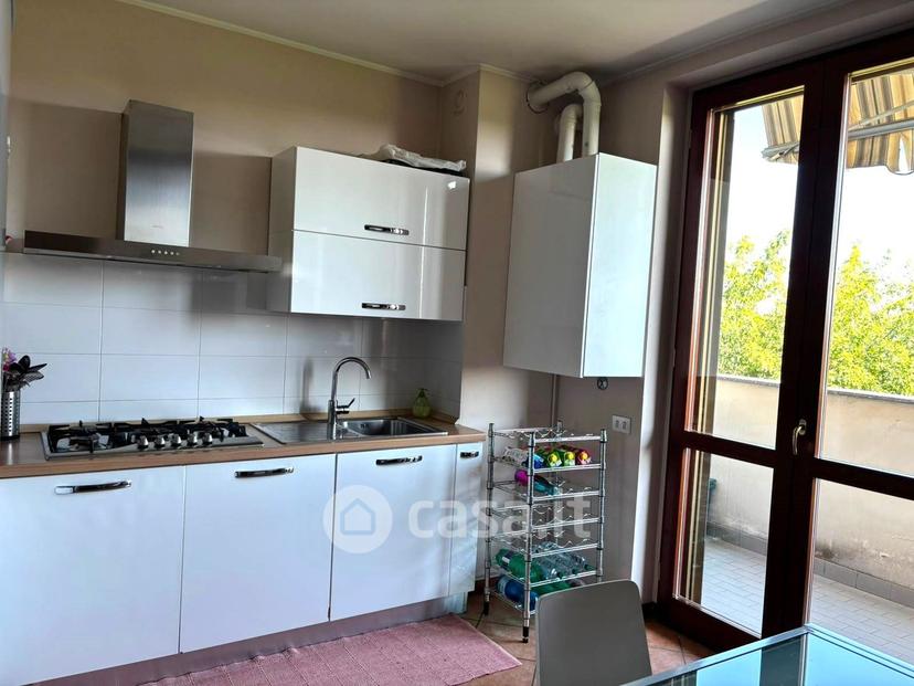 Trilocale in Via Ada Negri 10 — foto 6 di 15
