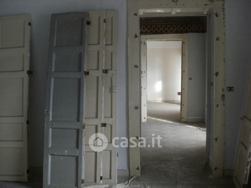 Appartamento in Via Callipoli — foto 10 di 28
