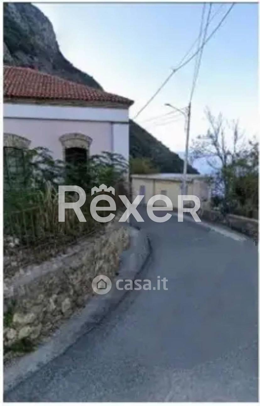 Villa in Via Marinella — foto 8 di 14
