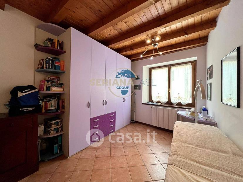 Trilocale in Via Duca d'Aosta
