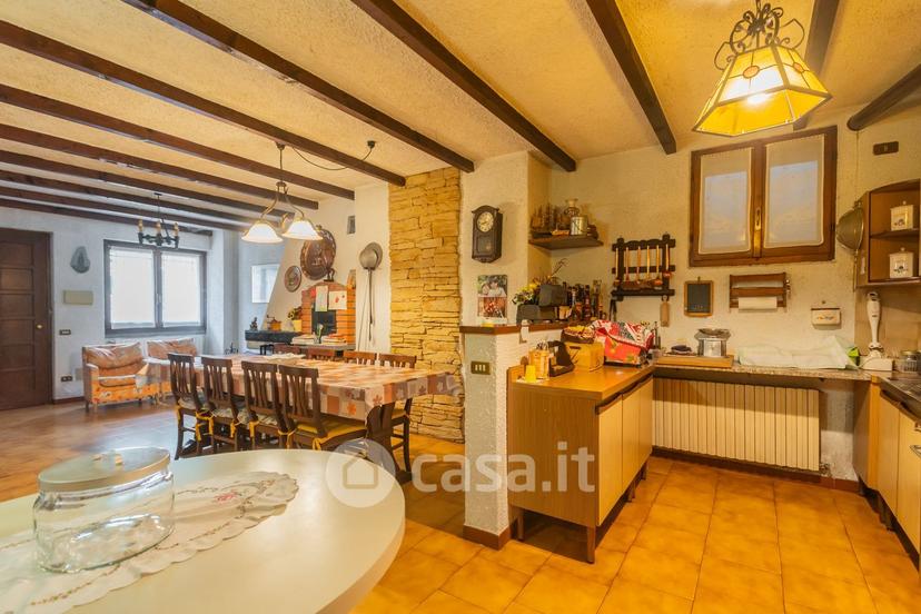 Villa in Via Gianni Rodari 69 — foto 73 di 73