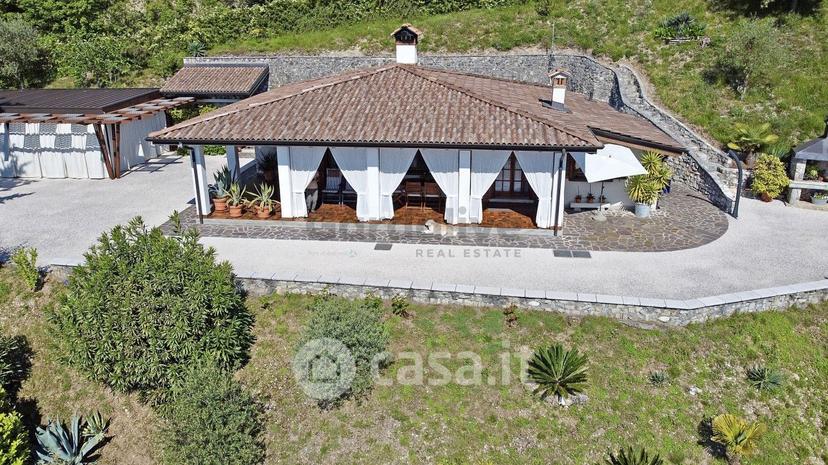 Villa in Via Sant Urbano — foto 16 di 24