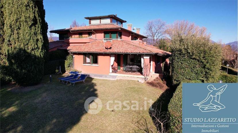 Villa in Via 10 Giornate 148 — foto 4 di 34