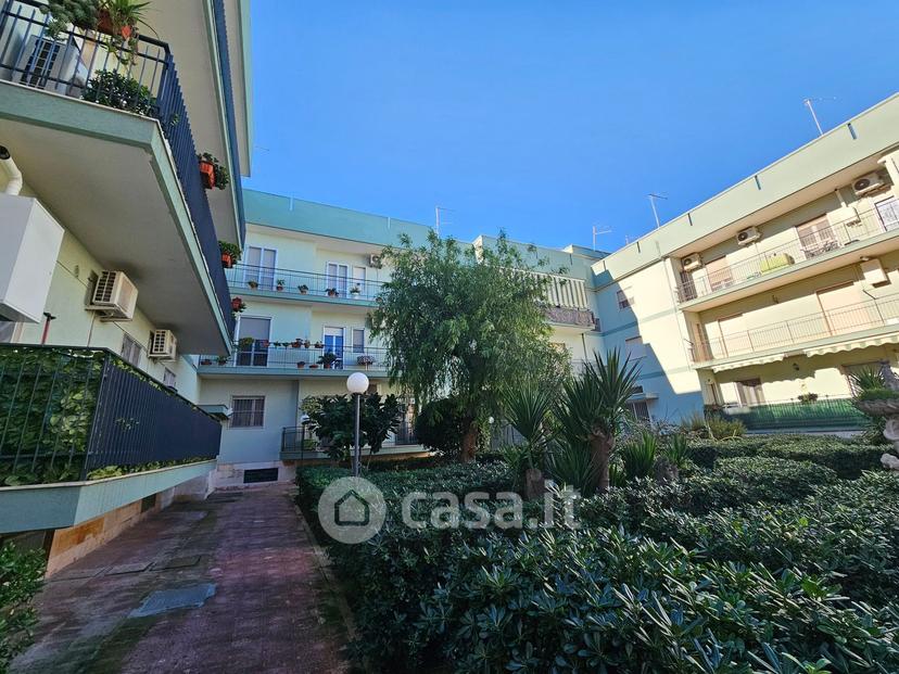 Quadrilocale in Via Gaetano Donizetti 14 — foto 15 di 29
