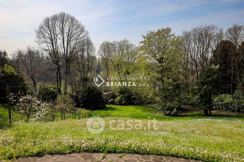 Villa in Viale John E Robert Kennedy — foto 31 di 34