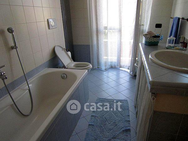 Villa in Via Parona Cassolo — foto 4 di 37
