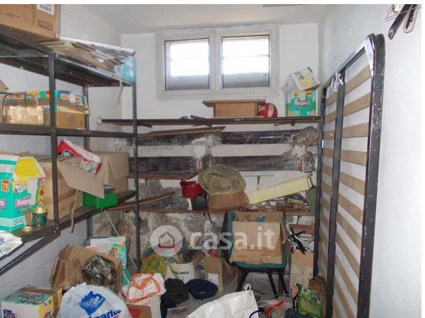 Bilocale in Via Madonna del Salvatore 6 — foto 39 di 45