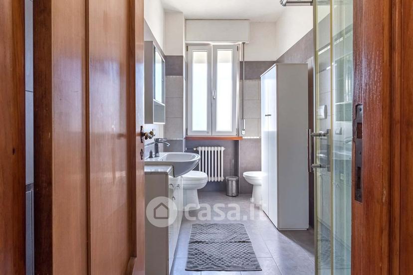 Stanza in Via Gioacchino da Fiore 13 — foto 2 di 15