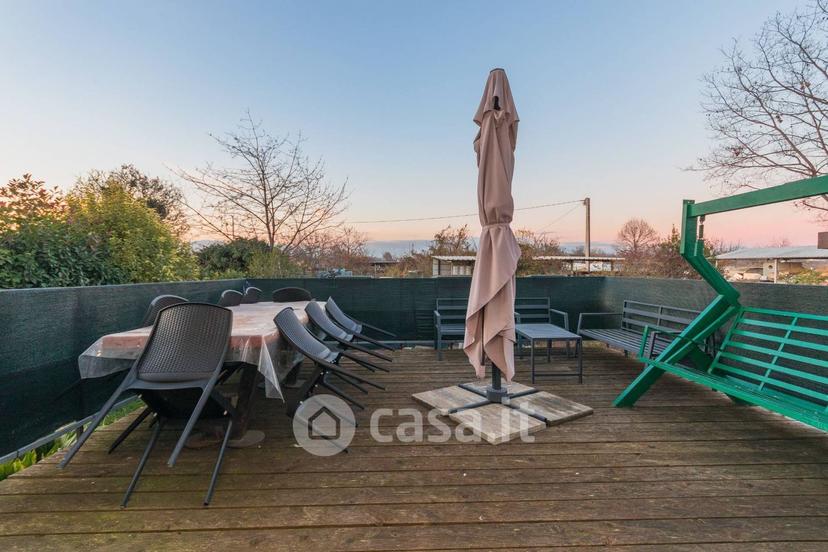 Villa in Via Cavour 24 — foto 14 di 33