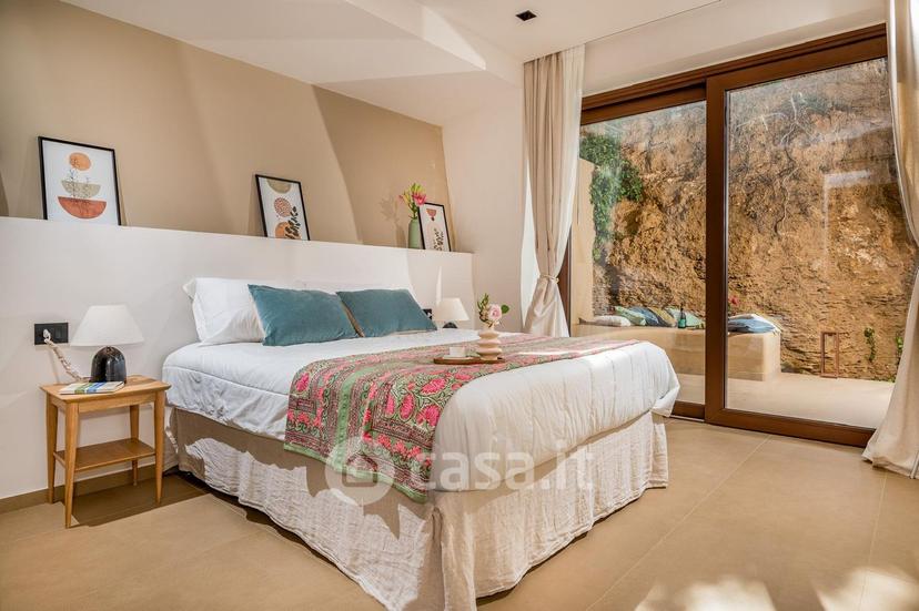 Villa in Via Caio Duilio — foto 14 di 45