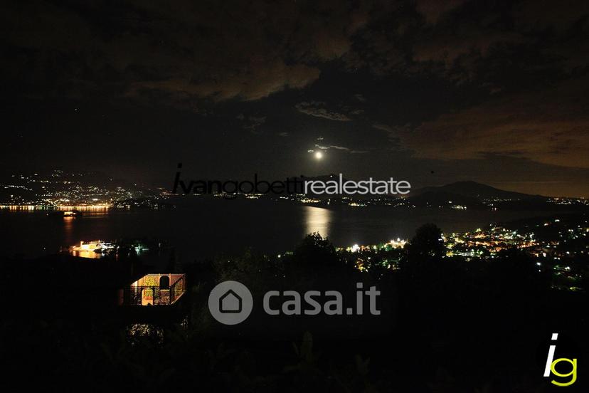Villa in Via Martiri della Libertà 8 — foto 46 di 72