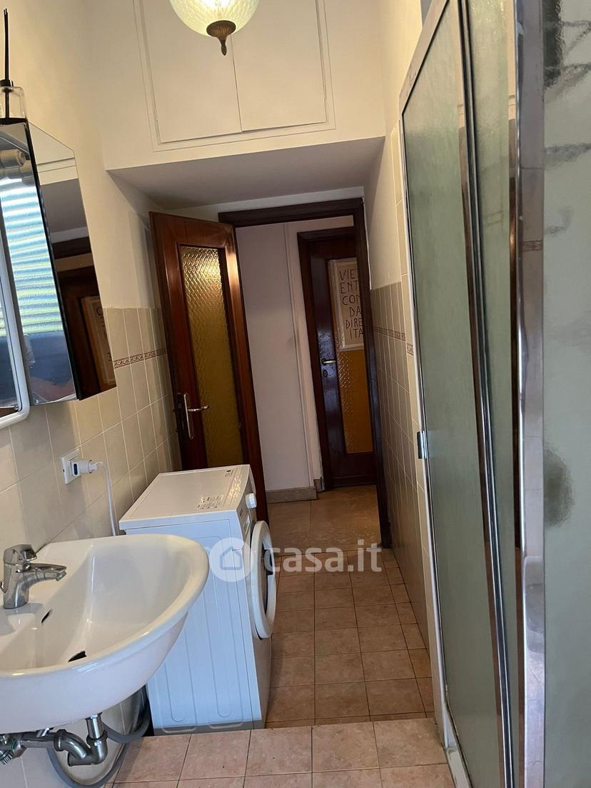 Stanza in Via Villa Glori 12 — foto 22 di 23