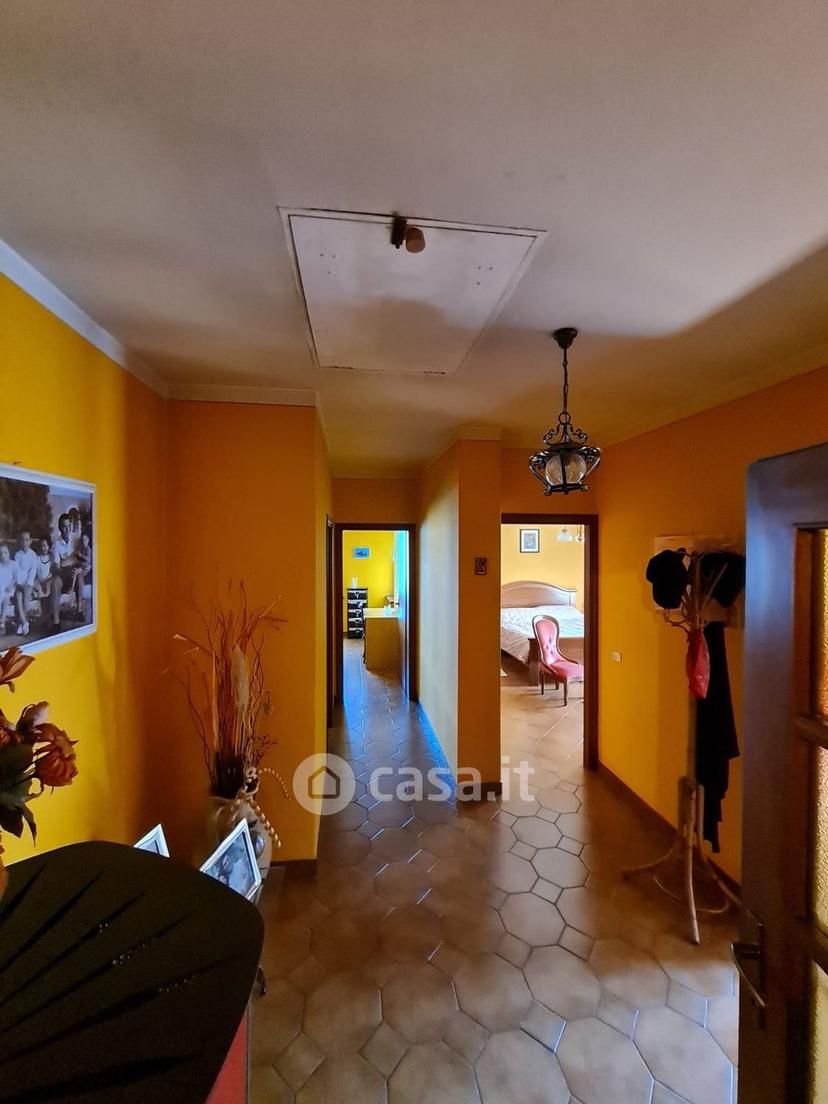 Villa in Via Madonna delle Grazie — foto 12 di 48