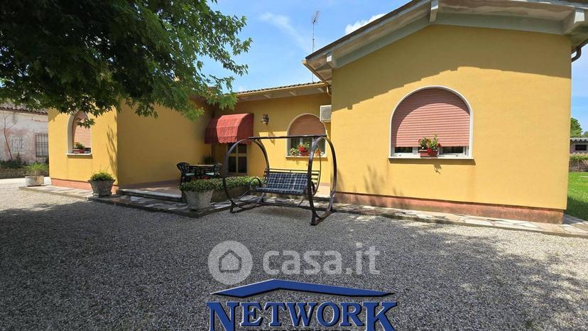 Villa in Via Cerri — foto 16 di 22