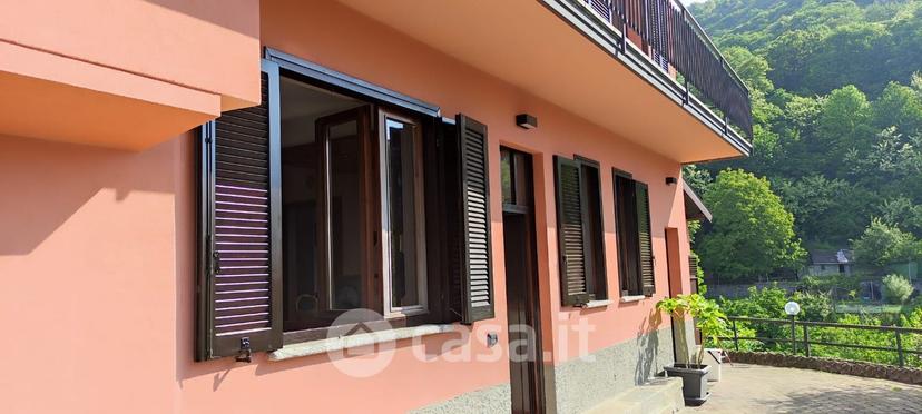 Trilocale in Via Chiassino 3 — foto 8 di 26