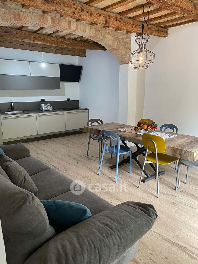 Trilocale in Via Molino Metauro 10 — foto 8 di 14