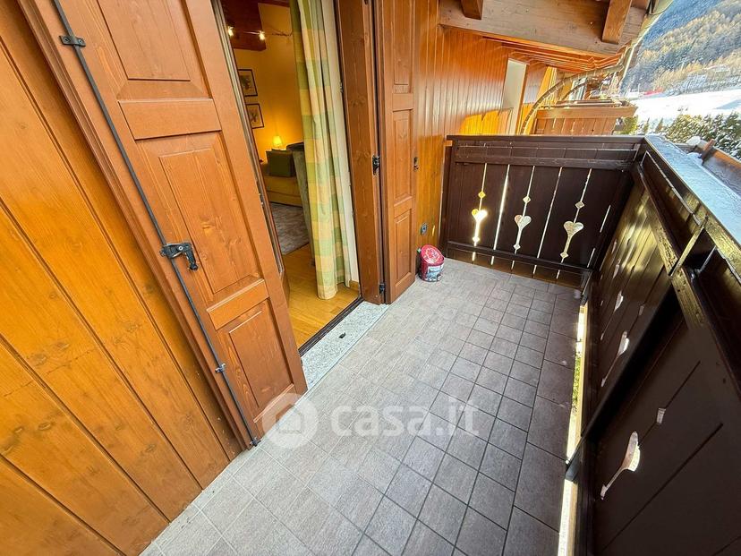 Trilocale in Via Europa 107 — foto 18 di 53