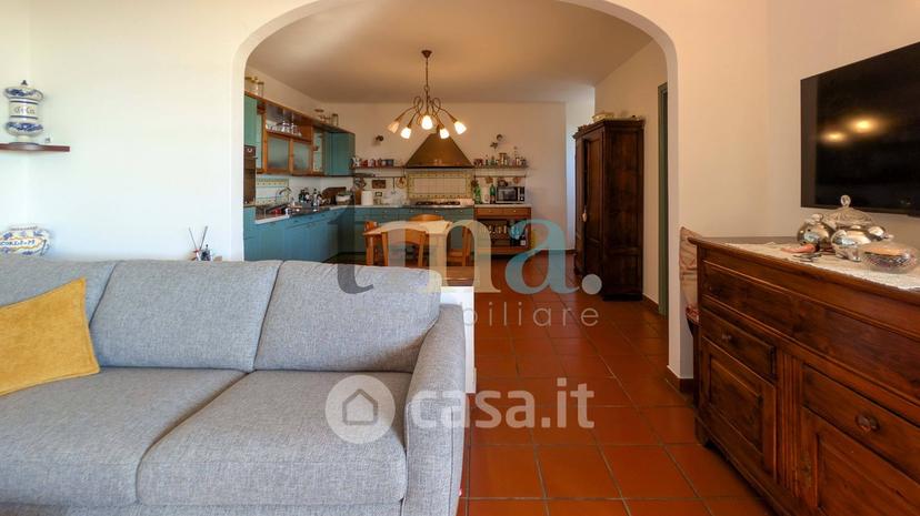 Villa in Via Cecinese — foto 33 di 56