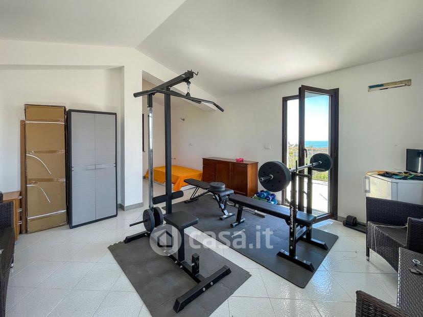 Villa in Via Giovanni Guareschi 67 — foto 6 di 115