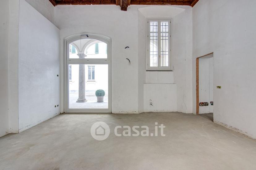 Bilocale in Via Simone del Pozzo 7
