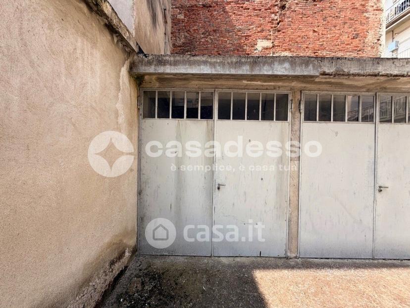 Quadrilocale in Via Gennaro 5 — foto 2 di 22