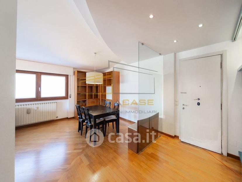 Trilocale in Via della Blandoria 10 — foto 3 di 45