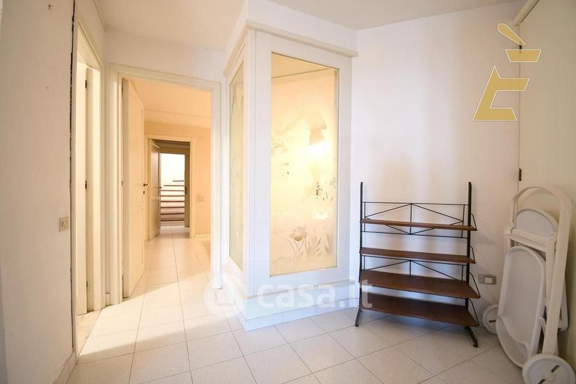 Villa in Via Molaria 11 — foto 6 di 40