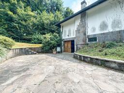 Villa in Via del Borgna 8
