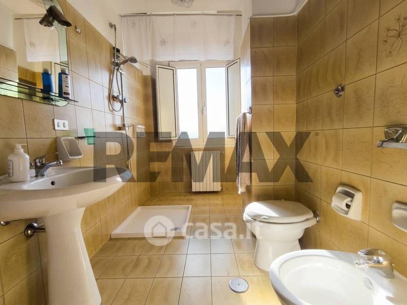 Trilocale in Via Giacomo Leopardi 82 — foto 14 di 14