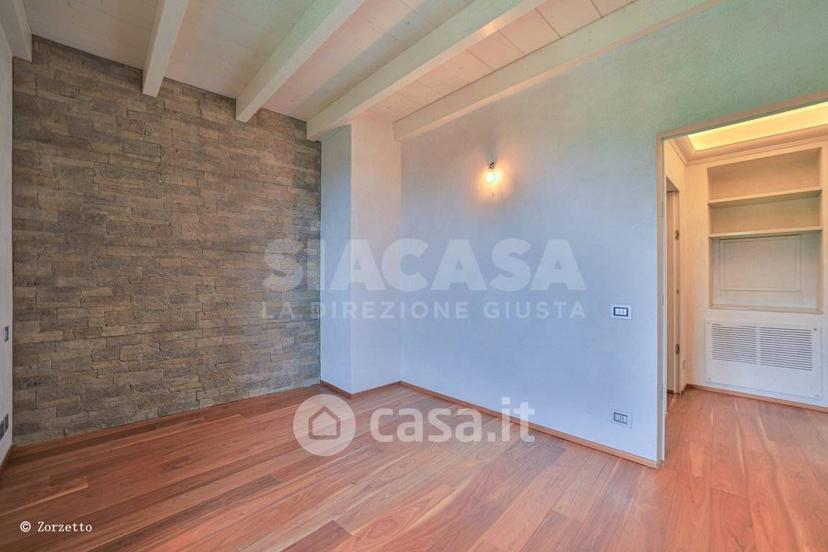 Villa in Via Belvedere 37 — foto 74 di 95