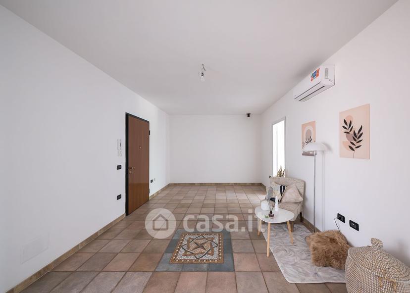 Trilocale in Via Nuova 4 — foto 7 di 24
