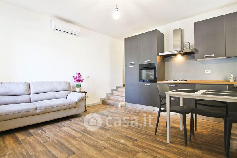 Trilocale in Vicolo Valletta 6