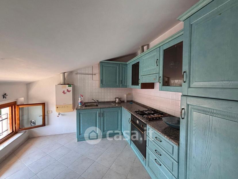 Trilocale in Via San Venanzio 19 — foto 4 di 10
