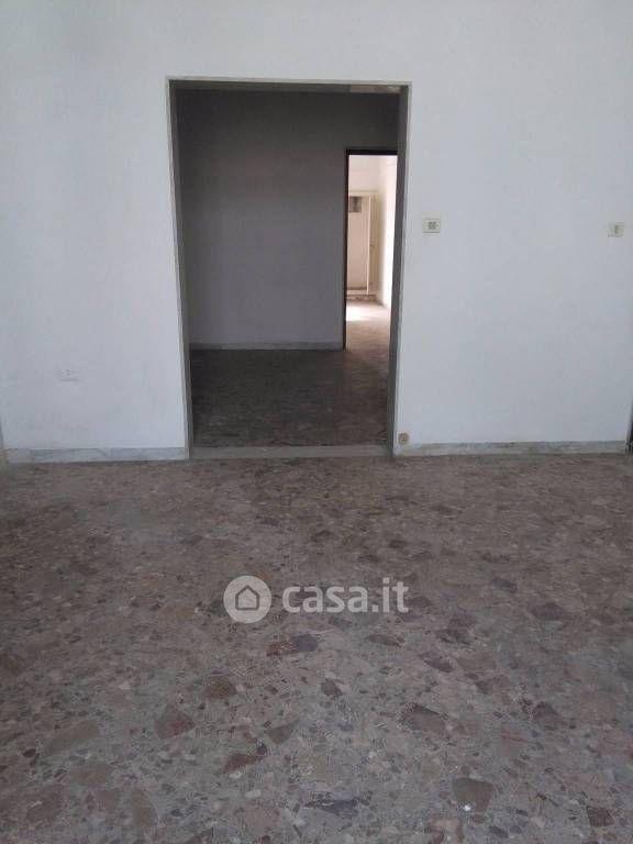 Bilocale in Via Alfieri 102 — foto 4 di 7