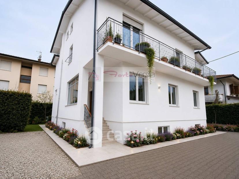 Appartamento in Via Marietta 111 — foto 18 di 29