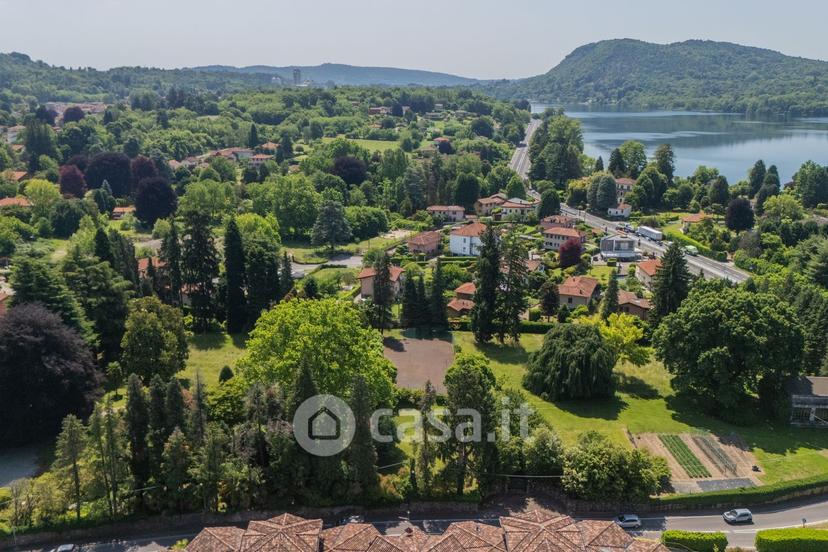 Villa in Piazza Leva 1 — foto 13 di 74