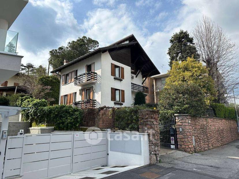 Villa in Via Asiago 57 — foto 49 di 114