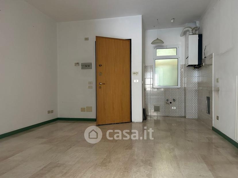 Trilocale in Via Vittorio Veneto — foto 7 di 30